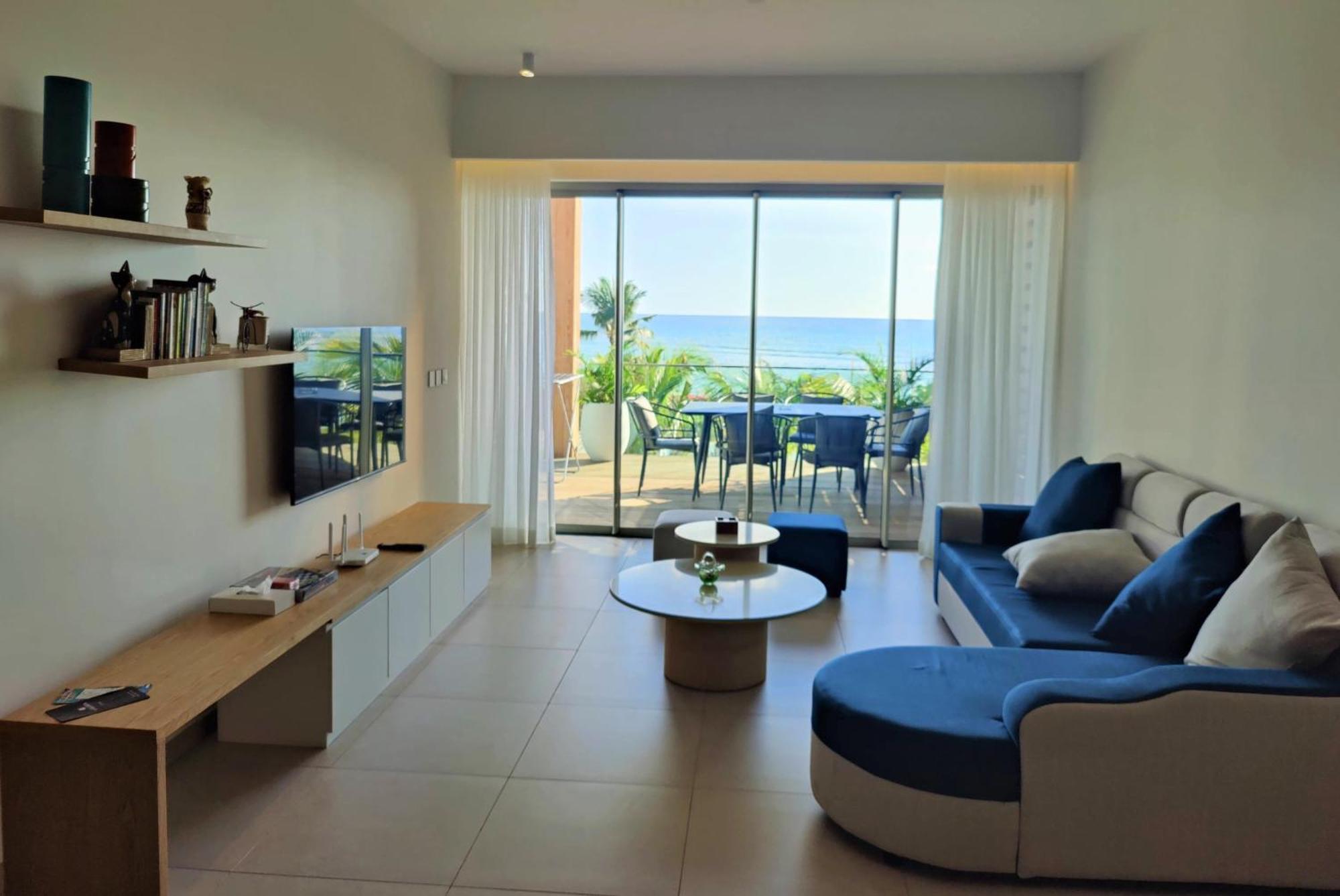 Ocean Point Beach Front Apartment Поант о Пиман Екстериор снимка